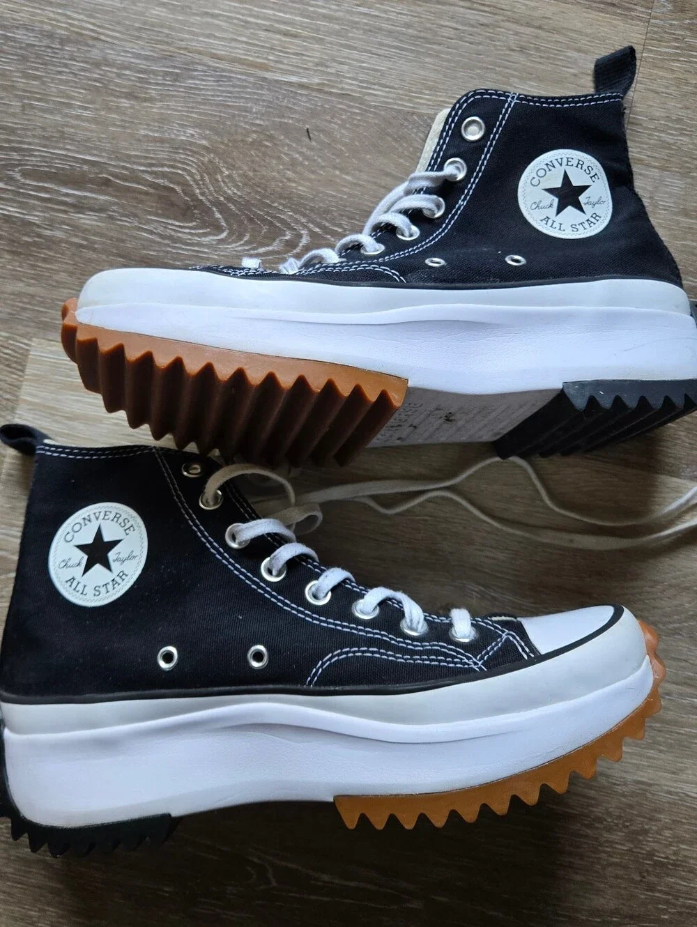 Converse Run Star Hike Platform Sneakers Womens Size 9.5/mens 8